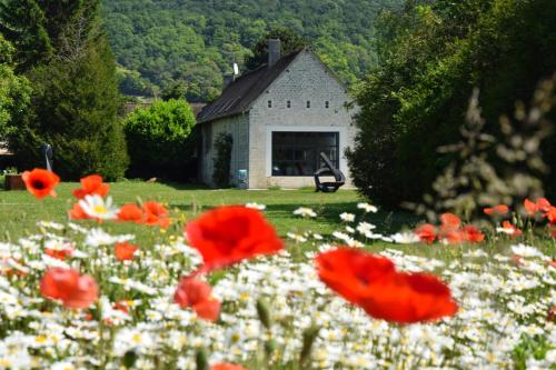 Gîte dans Parc de Sculptures - Gîte \ Port-Mort france