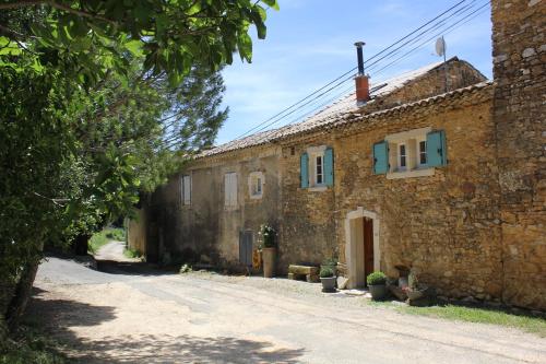 Gite de BEZUT Baron france