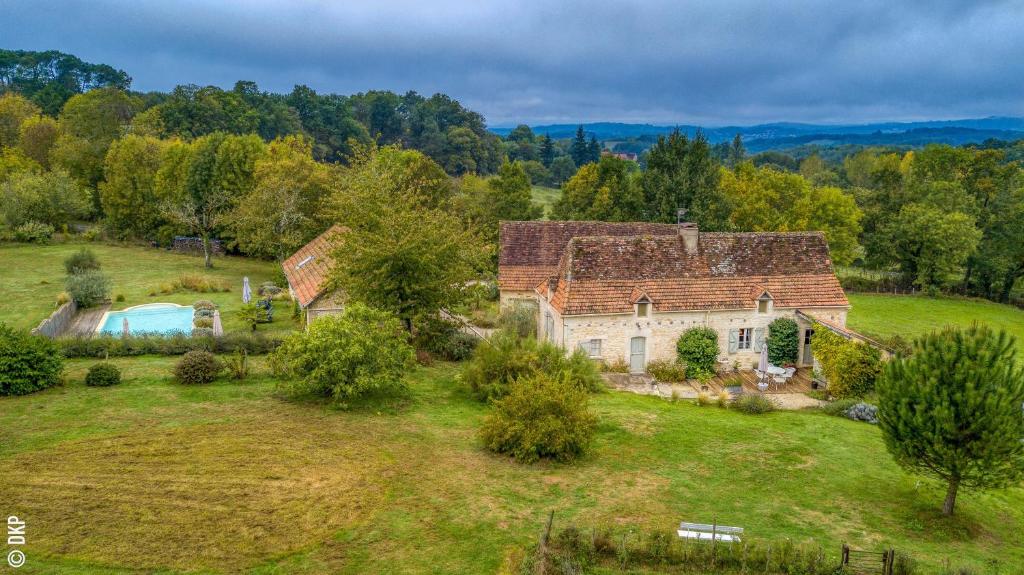 Maison de vacances Gîte de l'Ane Papillon-3 chb- piscine-jardin Saint-Cirq, 46300 Saint-Cirq-Souillaguet