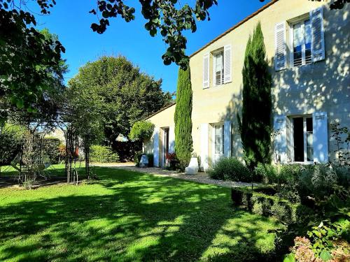 GITE DE L'ESCALE DE BEL AIR Meublé de tourisme 4 étoiles Gauriac france