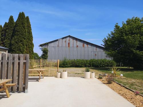 Gîte de L'Hermine ( Le Domaine de Coat Rogan ) Pommerit-Jaudy france