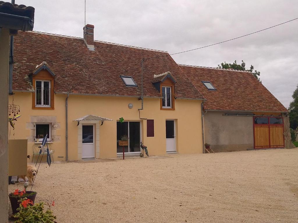 Maison de vacances Gîte de La Basse Roche Champille, 36500 Sougé