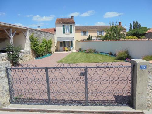 Gîte de la Coussotterie Sud Vendée 4 **** 8 pers Sainte-Gemme-la-Plaine france