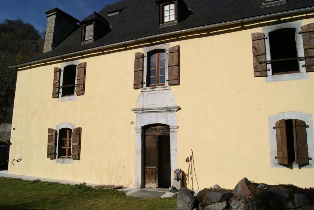 Maison de vacances gîte de montagne pyrénée Maison bélèm 2 rue de péré, 65400 Aucun