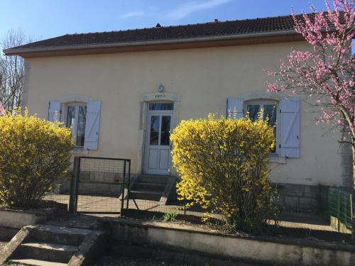 Maison de vacances GITE DE PÊCHE A L'ECLUSE Ecluse de Soing Charentenay