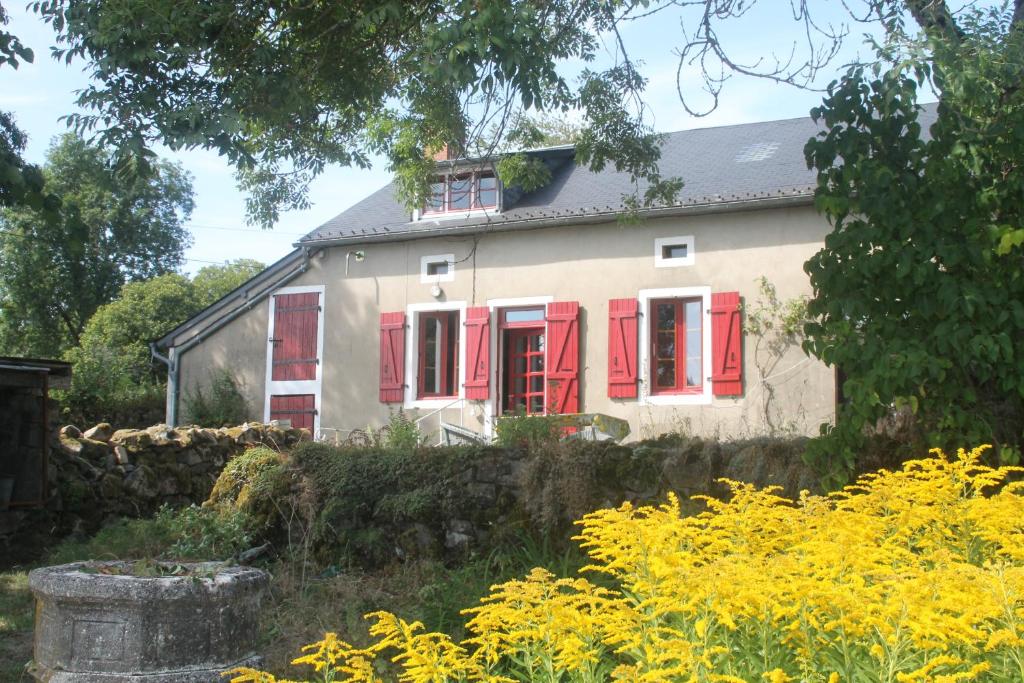 Maison de vacances Gîte de Rangère Lieu dit Rangère, 58370 Villapourçon