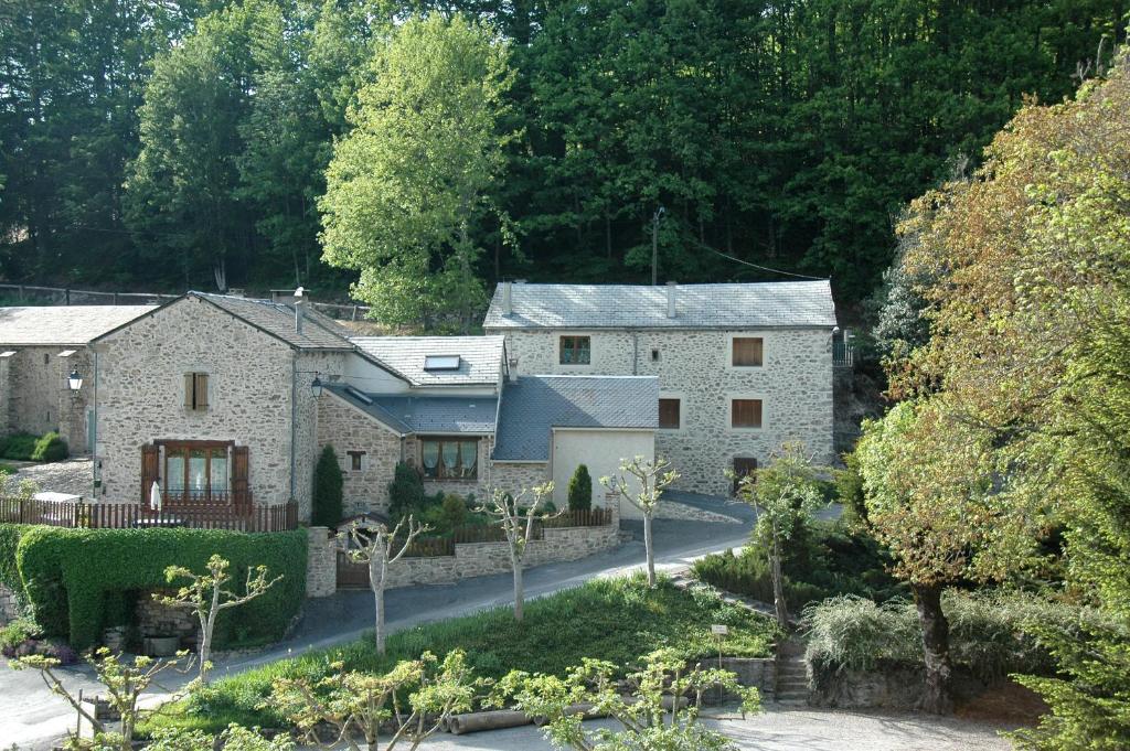 Maisons de vacances Gîte de Rouayras ferme de rieumontagné, 81320 Nages