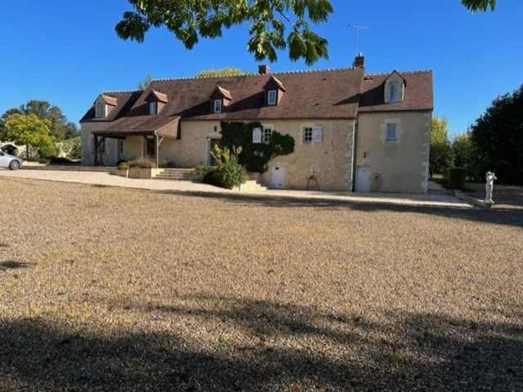 Maison de vacances Gîte Dehault, 5 pièces, 12 personnes - FR-1-410-382 La Mainferme, 72400 Dehault