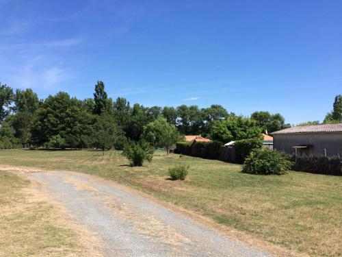 Maison de vacances GITE DES PHARES - sorties en bateau prive et visites guidees 1 Chemin de la Mouline Lesparre-Médoc