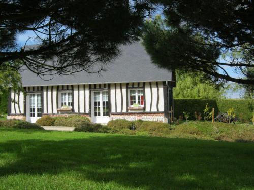 Maison de vacances Gîte des Pins Penchés 10 Route d'Assigny Brunville