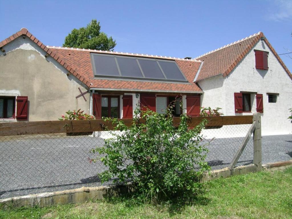 Maison de vacances Gîte Dompierre-sur-Besbre, 4 pièces, 6 personnes - FR-1-489-51 Chemin de Condan, 03290 Dompierre-sur-Besbre