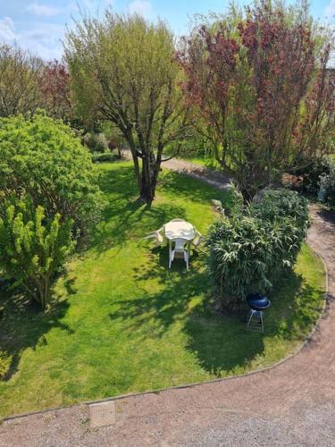 Appartement Gite du bois des sapins Royon des Places Groffliers