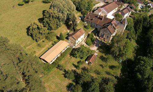 Gîte du château de Feschaux, Jura Villeneuve-sous-Pymont france