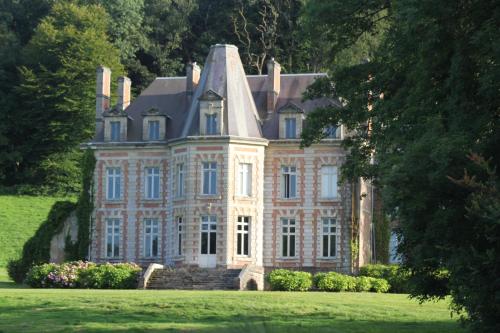 Maison de vacances Gite Du Château De La Caloterie 316 bis rue de Montreuil La Calotterie