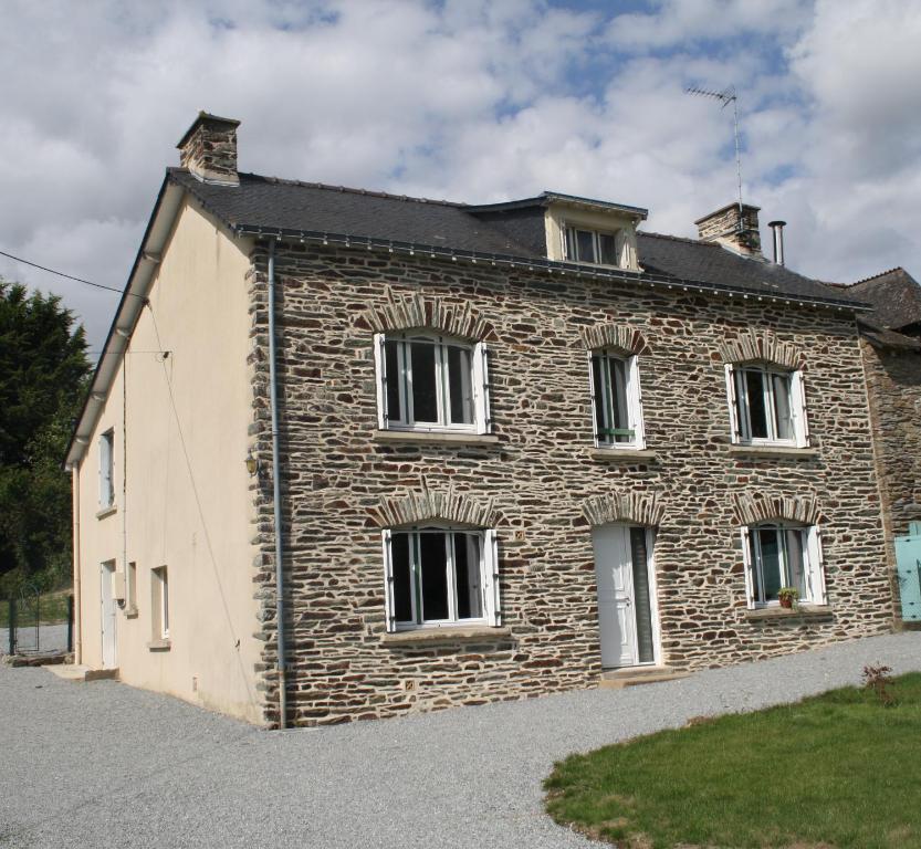 Maison de vacances Gîte du courtil aux fées Beaumont, 56140 Saint-Laurent