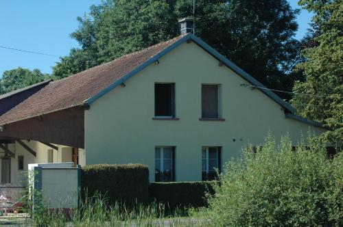 Maison de vacances Gite Du Grand Morin 13 Grande Rue - Le Bois Frais Villeneuve-la-Lionne