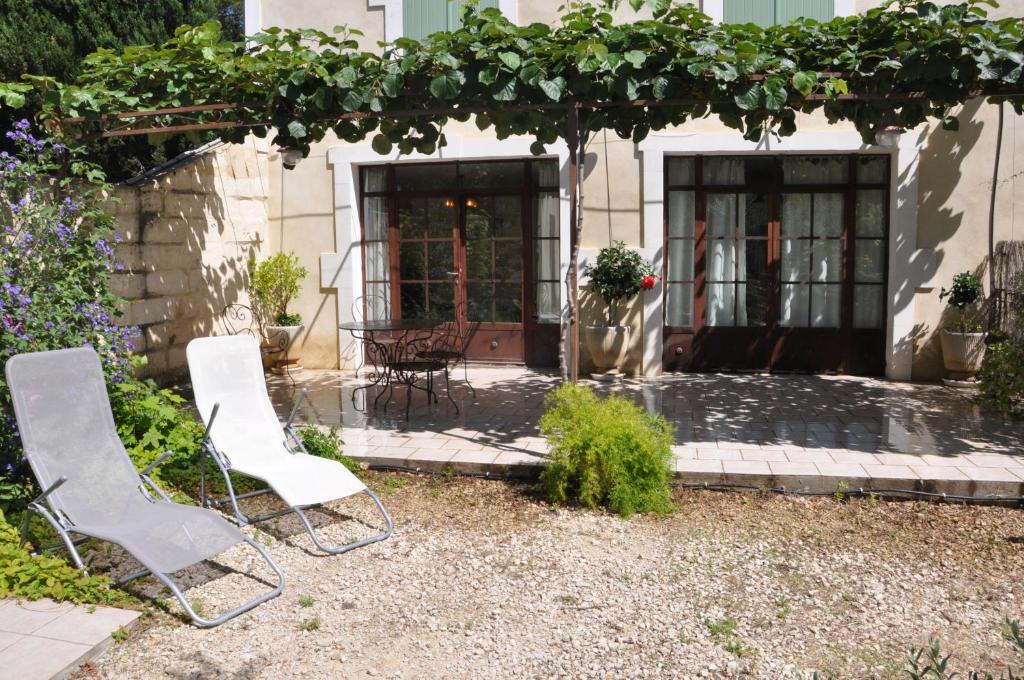 Maison de vacances Gîte Du Mas Des Oliviers Impasse Pauline, 13150 Mézoargues