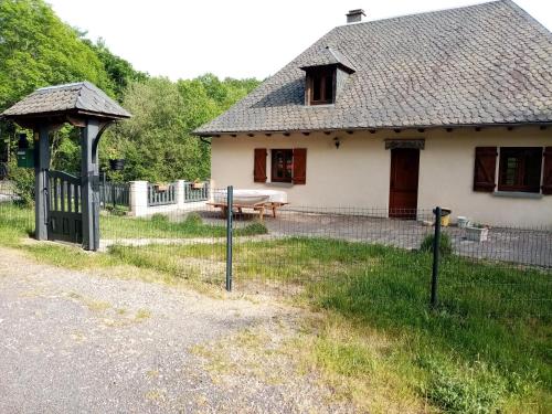 Maison de vacances Gîte du pêcheur La Cregut Lastioulles