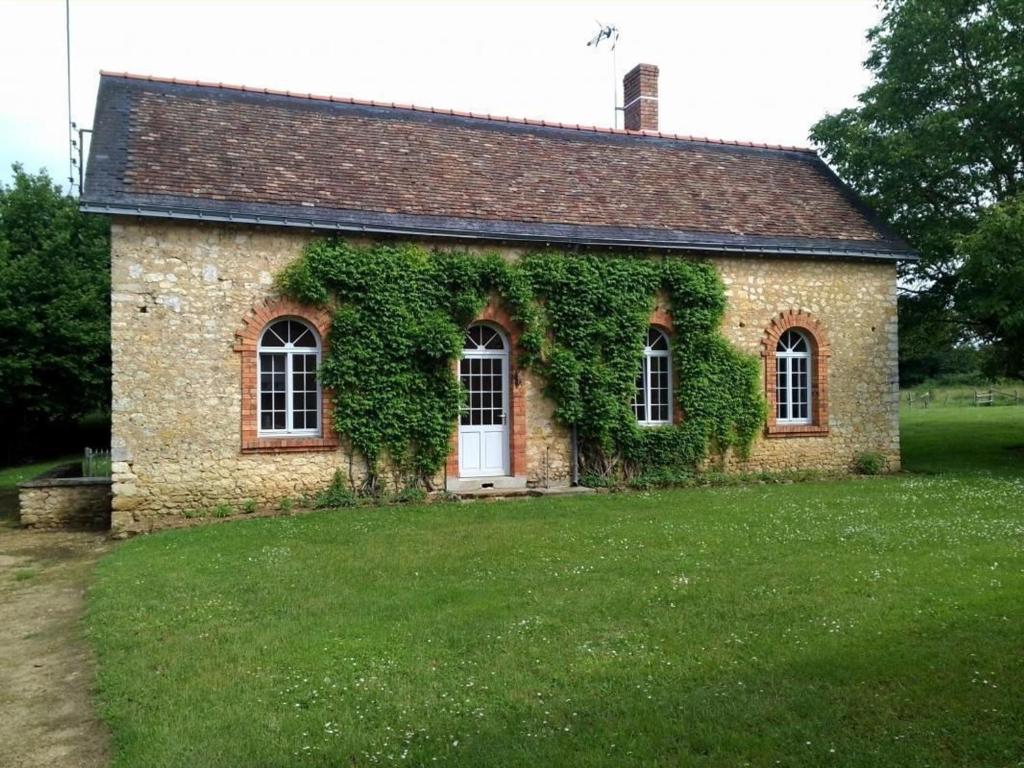 Maison de vacances Gîte Dureil, 6 pièces, 8 personnes - FR-1-410-208 7 rue Jules Moreau, 72270 Dureil