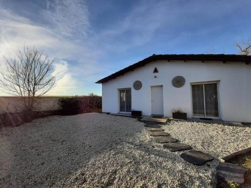 Gîte en pleine nature, A la douceur des Chênes Maubec france