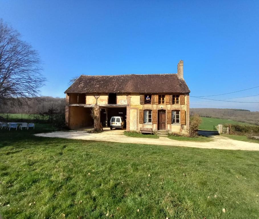Maison de vacances Gîte en pleine nature calme & tranquillité assurée Argenton, 89130 Dracy-sur-Ouanne