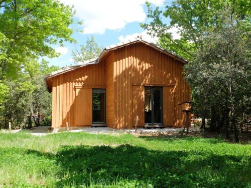 Chalets Gite et cabane écologiques 1000 Pailles 588 route du Mas de Serret Labastide-de-Virac