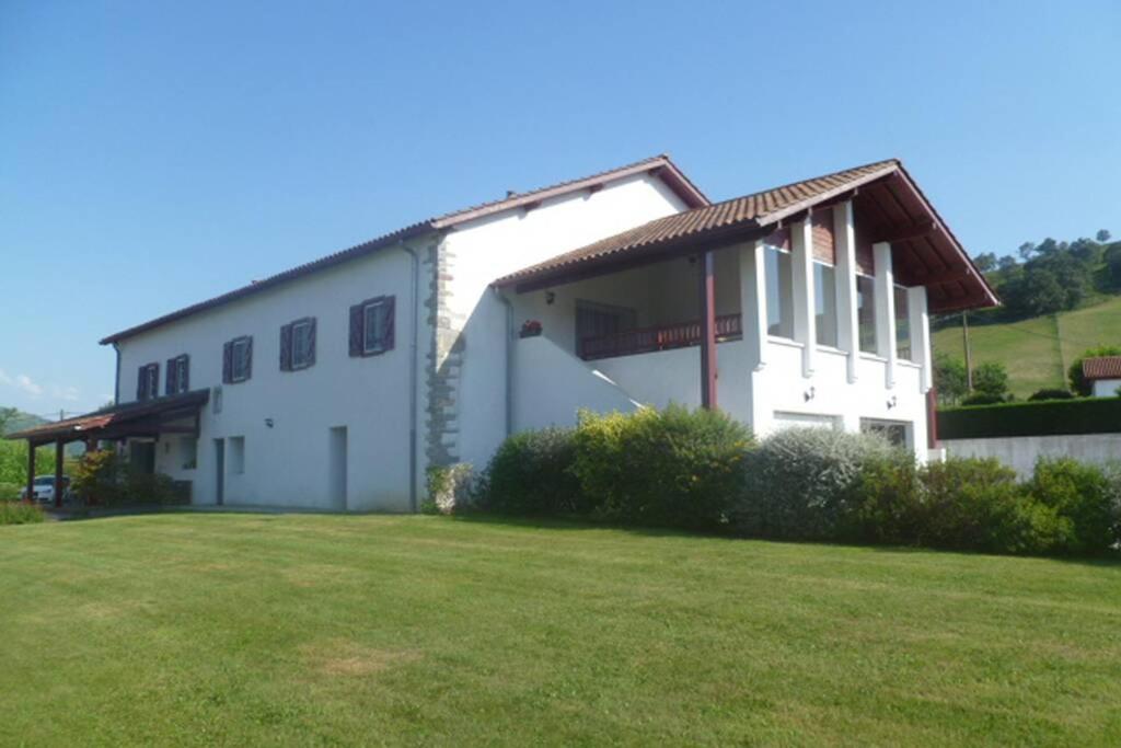 Appartement Gîte Etcharnia quartier Cibitz, 64120 Larceveau-Arros-Cibits