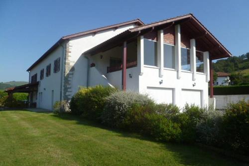 Gîte Etcharnia Larceveau-Arros-Cibits france