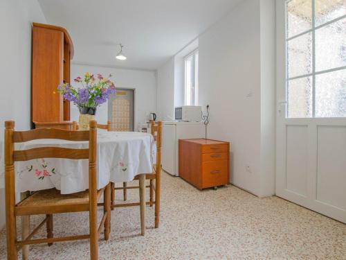 Gîte Ferreux-Quincey, 2 pièces, 3 personnes - FR-1-543-239 Ferreux france