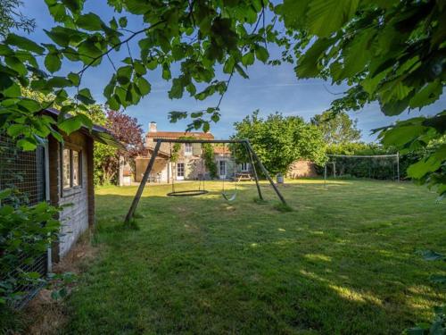 Gîte Froidfond, 5 pièces, 8 personnes - FR-1-426-149 Froidfond france