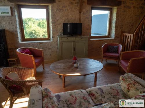 Maison de vacances Gîte Gabriac, 5 pièces, 8 personnes - FR-1-601-315 Ceyrac Le Barry Haut Gabriac