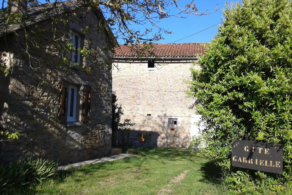 Maison de vacances Gite Gabrielle 5 le claux, 12250 Saint-Jean-dʼAlcapiès