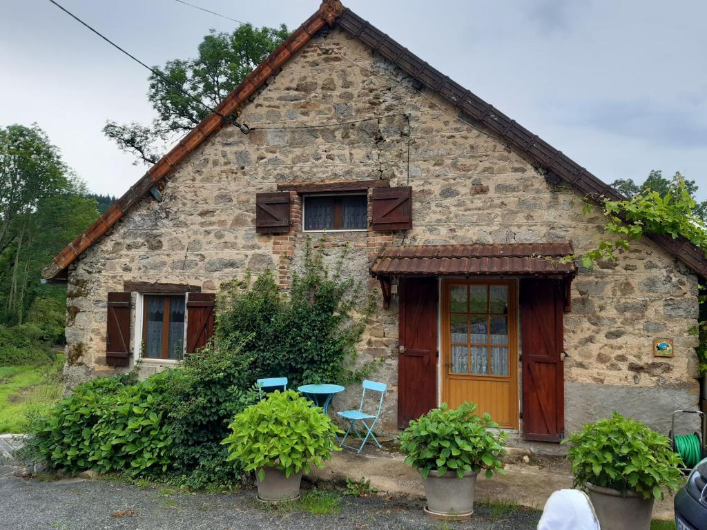 Maison de vacances Gîte * Gaïa * Chez le Meunier, 03250 Châtel-Montagne