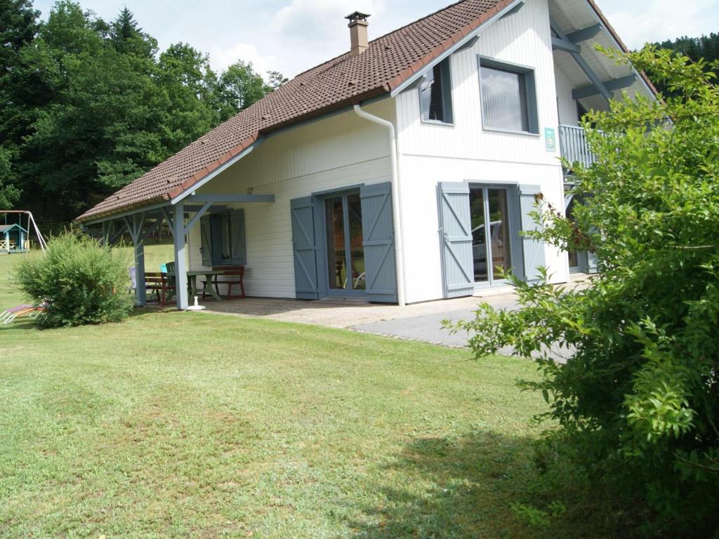 Maison de vacances Gîte Gerbamont, 5 pièces, 8 personnes - FR-1-589-187 45 Impasse de la Cour, 88120 Gerbamont 