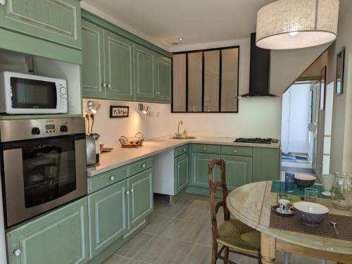 Maison de vacances Gîte Graves-Saint-Amant, 4 pièces, 5 personnes - FR-1-653-31 18, rue du petit pont Bassac
