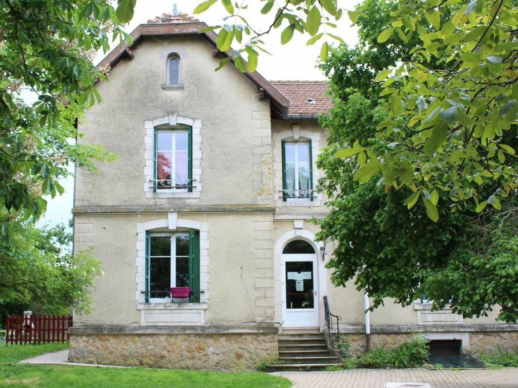 Maison de vacances Gîte Haraucourt, 2 pièces, 3 personnes - FR-1-584-22 15 rue du Port, 54110 Haraucourt