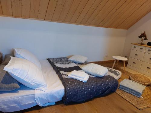 Maison de vacances GITE HARY 13 Grande Rue Villeblevin