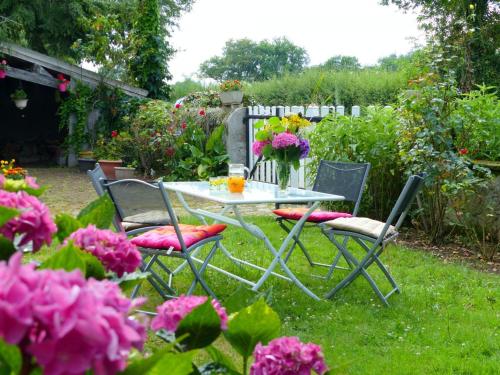 Gîte Haut-Bocage-Maillet, 3 pièces, 4 personnes - FR-1-489-39 Maillet france