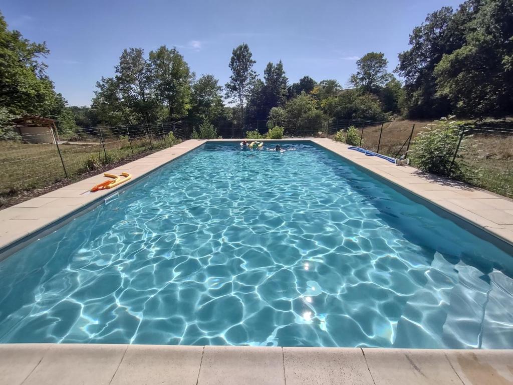 Maison de vacances Gîte indépendante à la campagne avec piscine Chemin d'Anglade, 47150 Paulhiac