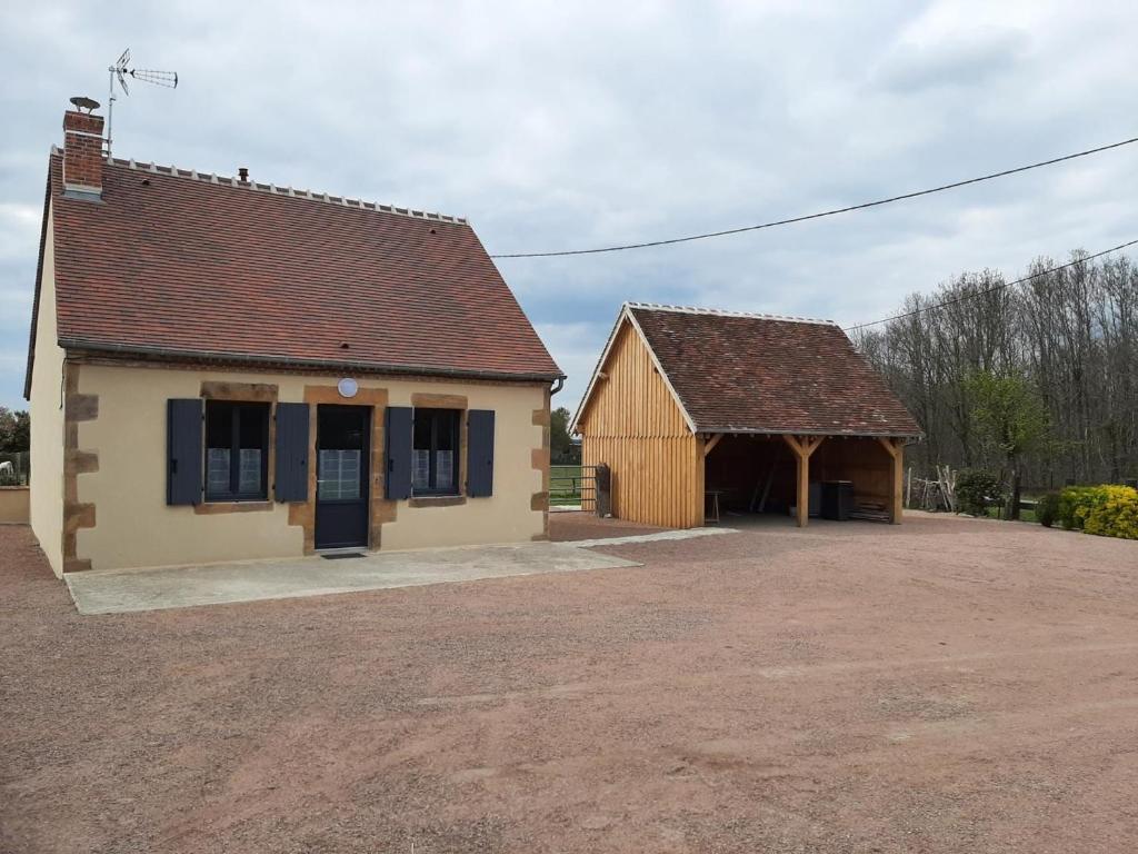 Maison de vacances Gîte Isle-et-Bardais, 3 pièces, 6 personnes - FR-1-489-331 Le Bois Clair, 03360 Isle-et-Bardais