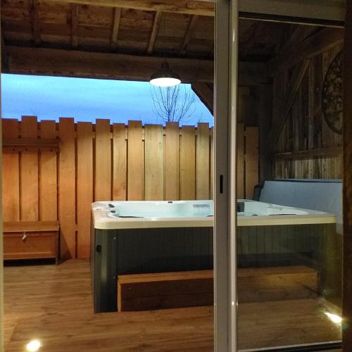 Maison de vacances Gîte jacuzzi La Libellule en Périgord 111 Route de Fraisse La Force