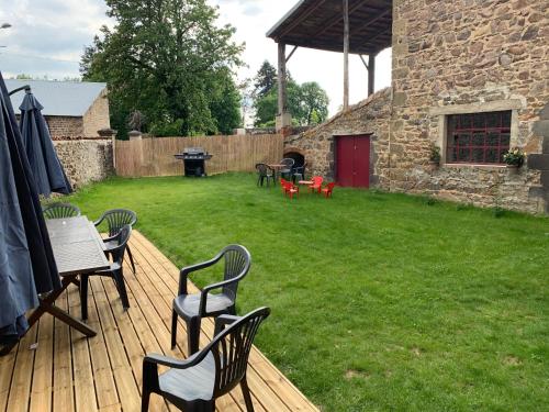 Maison de vacances Gîte Javaugues, 8 pièces, 14 personnes - FR-1-582-55 5 rue marquis du Crozet Javaugues