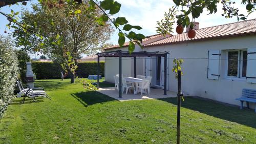 Maison de vacances Gite Jucodine 10 Chemin des Barres Olonne-sur-Mer