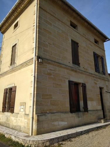 Gîte l'Antre Vous Saint-Philippe-dʼAiguille france