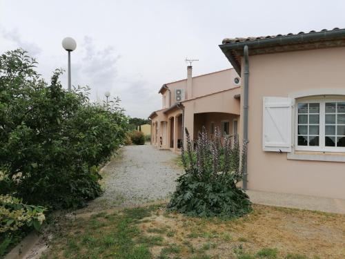 Gîte L'Aramont proche de Carcassonne Laure-Minervois france