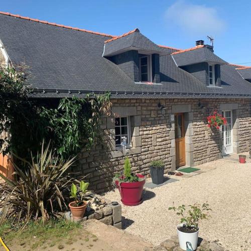 Gîte L'évidence Saint-Caradec-Trégomel france