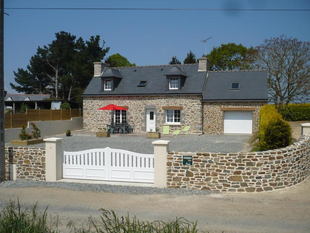 Maison de vacances gite la bretonne Kéridouard, 22580 Plouha