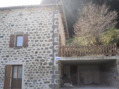 Séjour à la campagne Gîte-La Combelle La Chaise Dornas