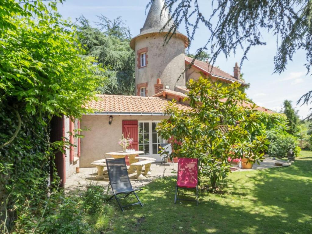 Maison de vacances Gîte La Haie-Fouassière, 3 pièces, 5 personnes - FR-1-306-799 Le Moulin des Landes, 44690 La Haie-Fouassière