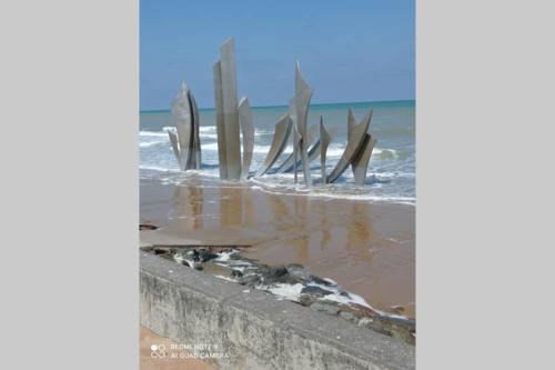 Gite La Hulotte Saint-Laurent-sur-Mer france